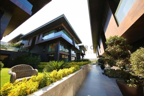 4 bedrooms Apartment in Bach Long Vi, Vietnam No. 17726 26