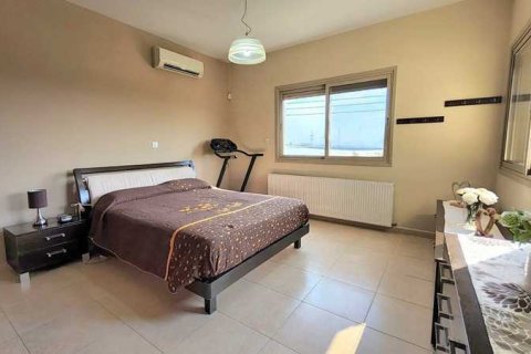 4 bedrooms House in Kato Polemidia, Cyprus No. 78333 12