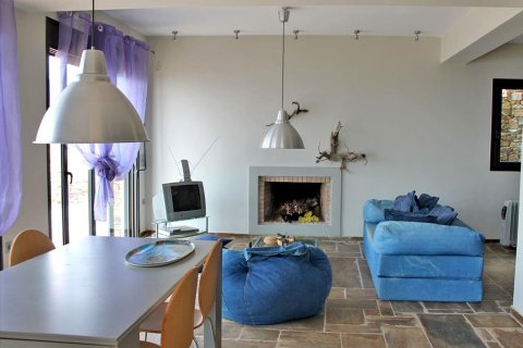 2 bedrooms Maisonette in Karystos, Greece No. 60167 3