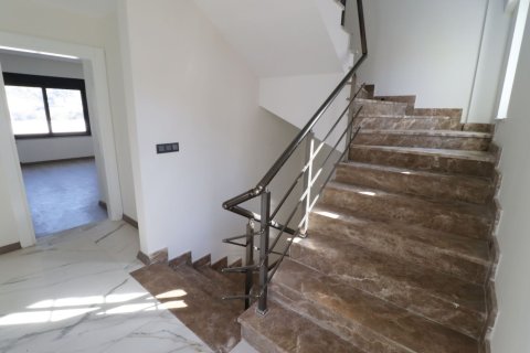 3 bedrooms Villa in Lien Chieu, Vietnam No. 14608 3