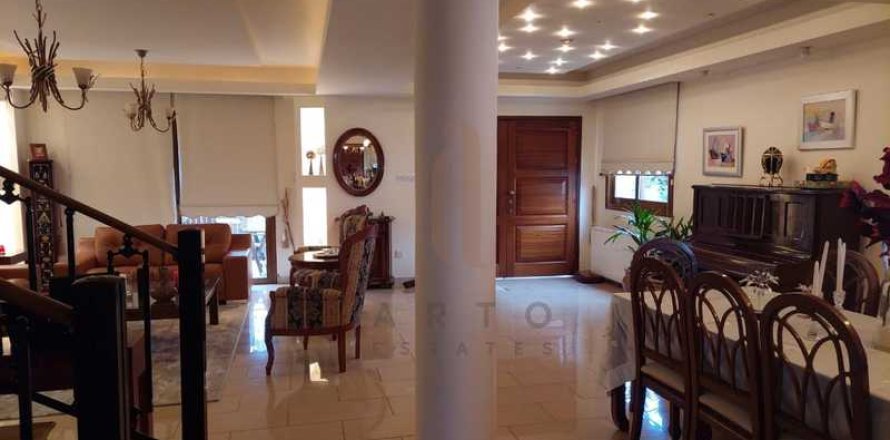 4 dormitorios House en Agios Athanasios, Cyprus No. 28968