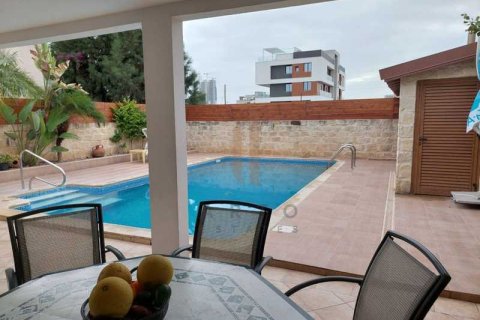 4 dormitorios House en Agios Athanasios, Cyprus No. 28968 9