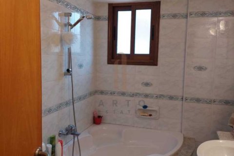 4 dormitorios House en Agios Athanasios, Cyprus No. 28968 6