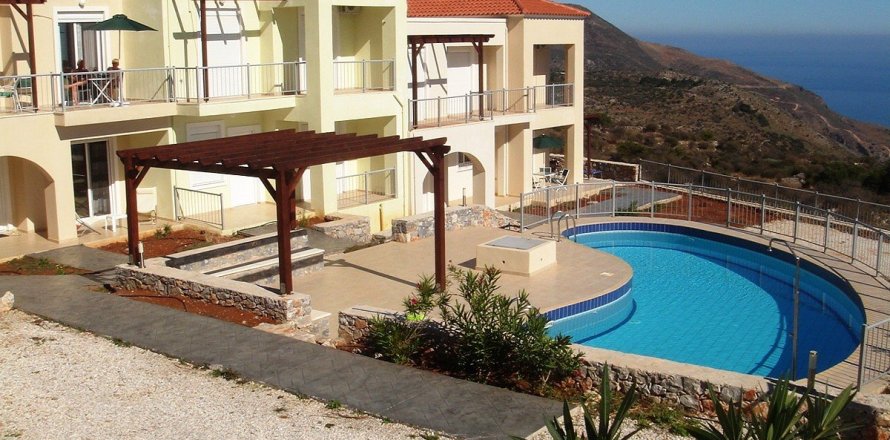 2 bedrooms Apartment in Chania, Greece No. 24076