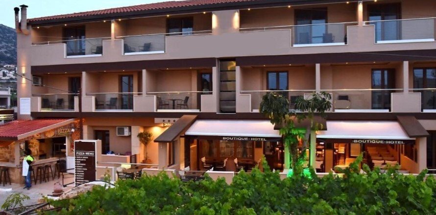 24 rooms Hotel in Malia, Greece No. 55919