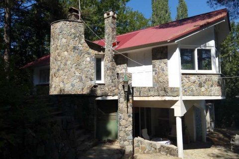 5 bedrooms Villa in Pedoulas, Cyprus No. 81660 2