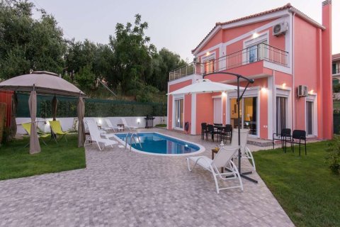 6 bedrooms House in Zakynthos, Greece No. 24737 10