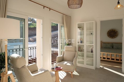 4 bedrooms Villa in Duong Duc, Vietnam No. 11077 21