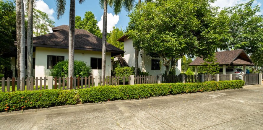 3 bedrooms House in Chiang Mai, Thailand No. 97777