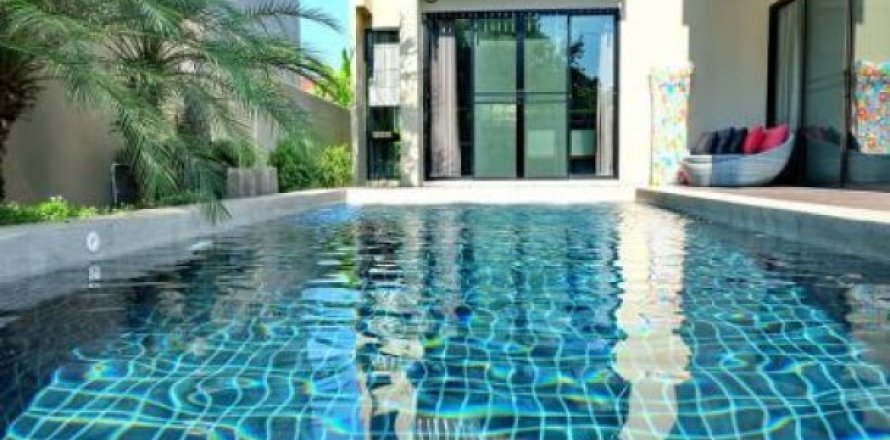 4 bedrooms Villa in Chiang Mai, Thailand No. 95798