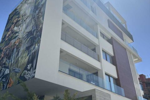 2 bedrooms Apartment in Germasogeia, Cyprus No. 80958 5