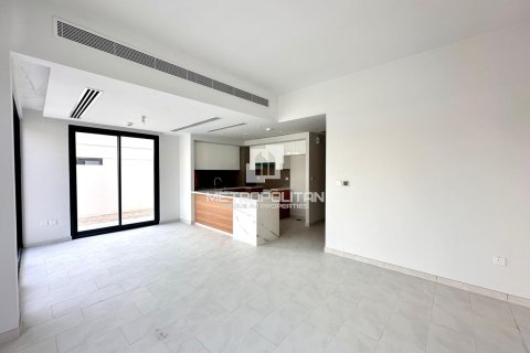 4 bedrooms Townhouse in Phuong Canh, Vietnam No. 93896 1