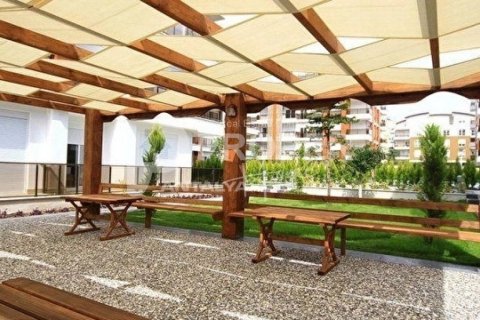 6 rooms Apartment in Thanh Khe, Vietnam No. 10892 3