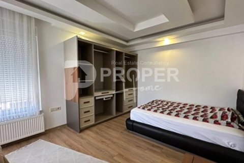 6 rooms Apartment in Thanh Khe, Vietnam No. 10892 7