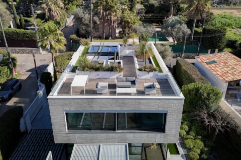 5 bedrooms Villa in Antibes, France No. 77063 11