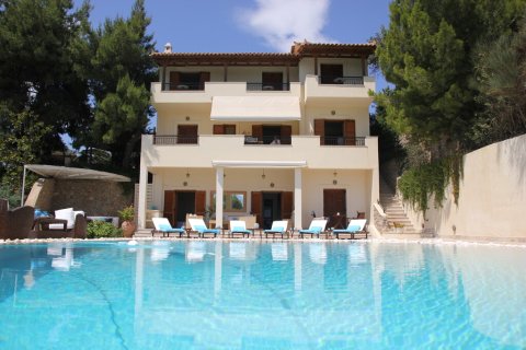 5 bedrooms Villa in Kranidi, Greece No. 108058 7