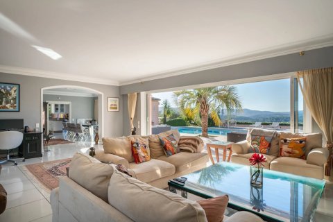 6 bedrooms Villa in Mougins, France No. 69065 9