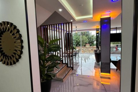 4 bedrooms Villa in Chau Lang, Vietnam No. 15328 7