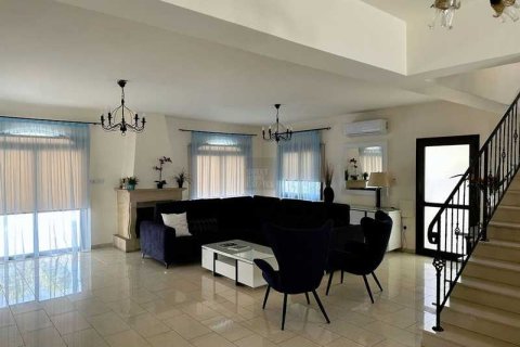4 bedrooms House in Paralimni, Cyprus No. 80766 4