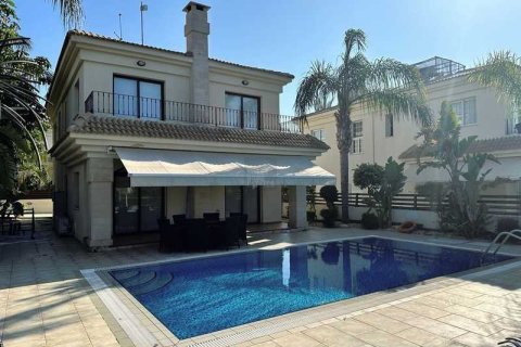 4 bedrooms House in Paralimni, Cyprus No. 80766 2