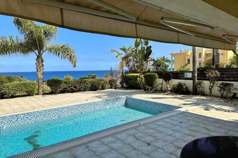 4 bedrooms House in Paralimni, Cyprus No. 80766 15