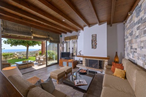 Вилла с 3 спальнями в Ираклион, Греция №23876 7