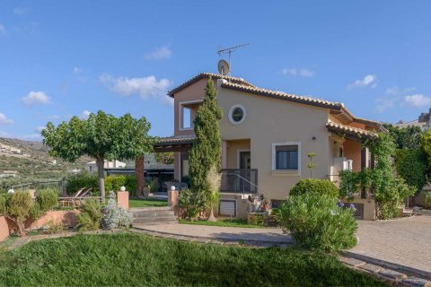 Вилла с 3 спальнями в Ираклион, Греция №23876 1