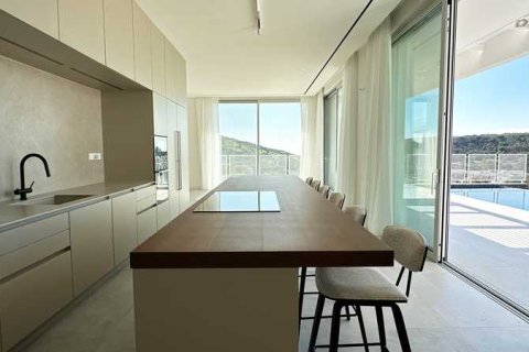 7 dormitorios Villa en Agios Tychonas, Cyprus No. 78903 4