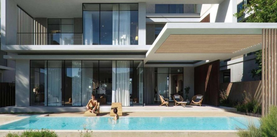 5 bedrooms Villa in Abu Dhabi, UAE No. 91295