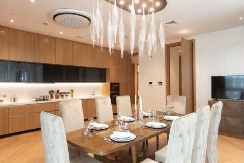 5 bedrooms Apartment in Pyrgos, Cyprus No. 41140 10