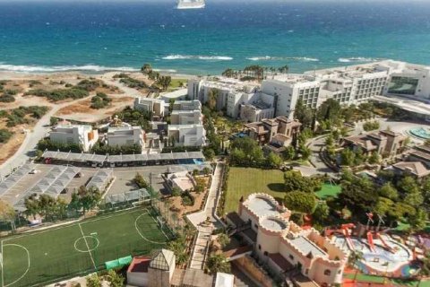 5 bedrooms Apartment in Pyrgos, Cyprus No. 41140 11