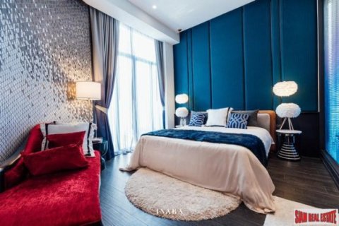 4 bedrooms Villa in Pattaya, Thailand No. 96593 3