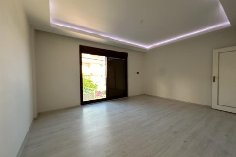 Квартира с 4 комнатами в Chau Lang, Вьетнам №22159 17