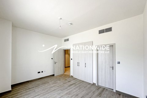 5 bedrooms Villa in Binh Duong, Vietnam No. 92809 9