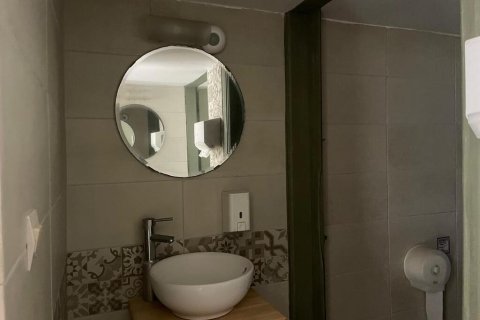 258m² Negocio en Chania, Greece No. 57948 12