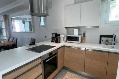 2 bedrooms Villa in Limassol, Cyprus No. 29322 2