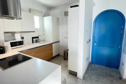 2 bedrooms Villa in Limassol, Cyprus No. 29322 6