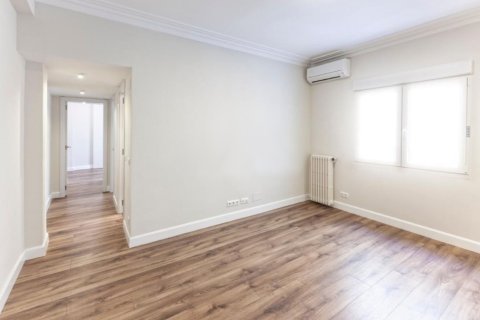 3 bedrooms Apartment in Thanh Son, Vietnam No. 26050 2