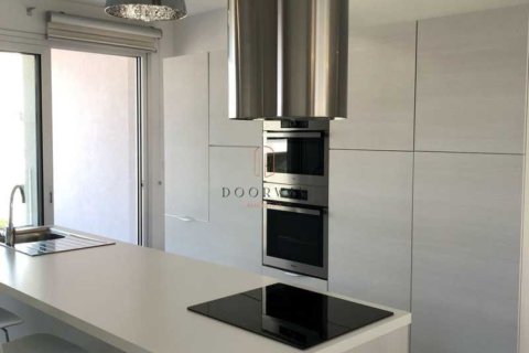 Квартира с 3 спальнями в Лимассол, Кипр №81465 6