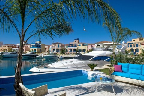 3 rooms Villa in Limassol, Cyprus No. 105518 2