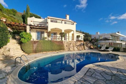 5 bedrooms House in Tala, Cyprus No. 101379 10