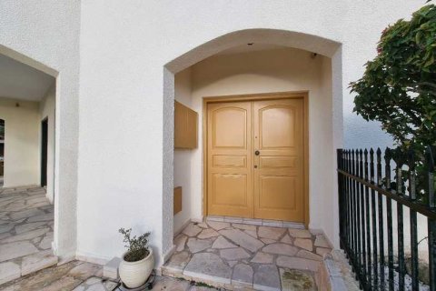 5 bedrooms House in Tala, Cyprus No. 101379 16