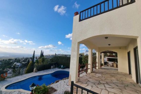 5 bedrooms House in Tala, Cyprus No. 101379 14