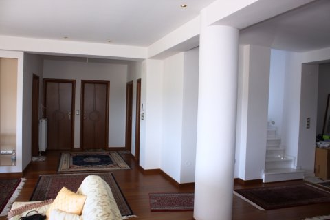 5 bedrooms Villa in Thessaloniki, Greece No. 49308 11