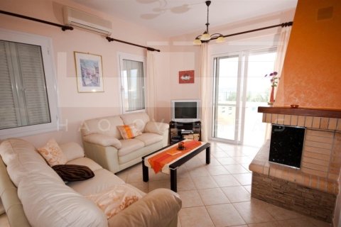 3 bedrooms Villa in Crete, Greece No. 24315 11