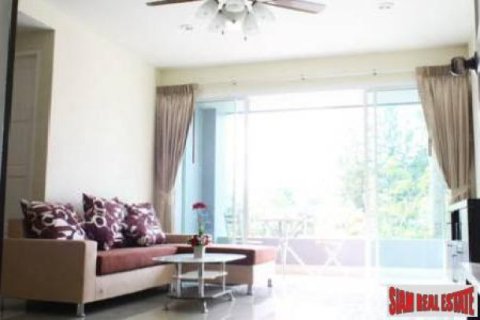 90 dormitorios Hotel en Chalong, Thailand No. 95779 16