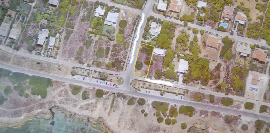 900m² Land à Artemida, Greece No. 110458