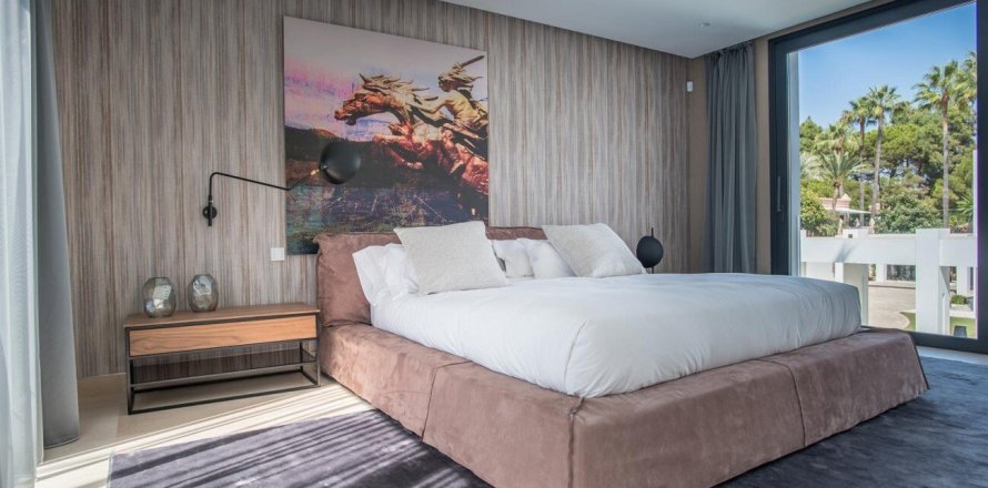 12 dormitorios  en Dinh An, Vietnam No. 25368