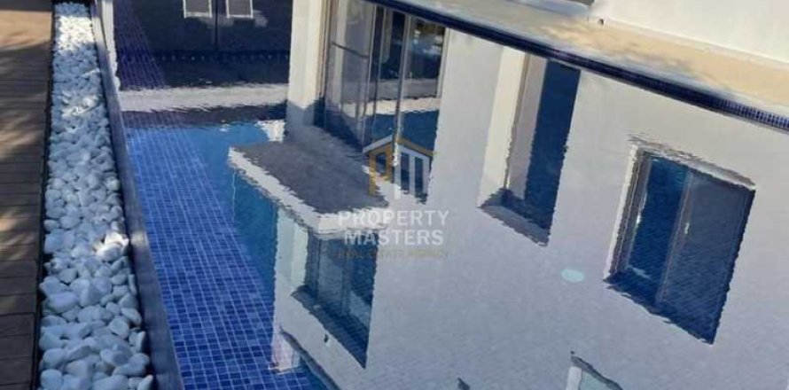 5 bedrooms Villa in Protaras, Cyprus No. 100659