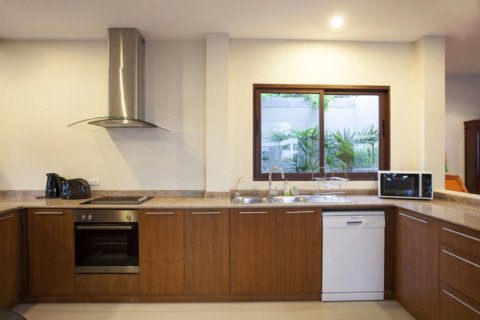4 bedrooms Villa in Rawai, Thailand No. 97357 11